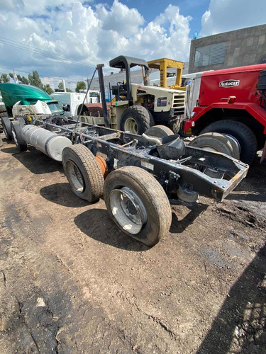 Imagen 4 de 4 de Tractocamion Freigthliner Columbia Año 2012