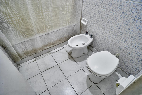 Imagen 28 de 30 de Venta | Departamento | Almagro | 4 Ambientes | Dependencia | Cochera | Baulera