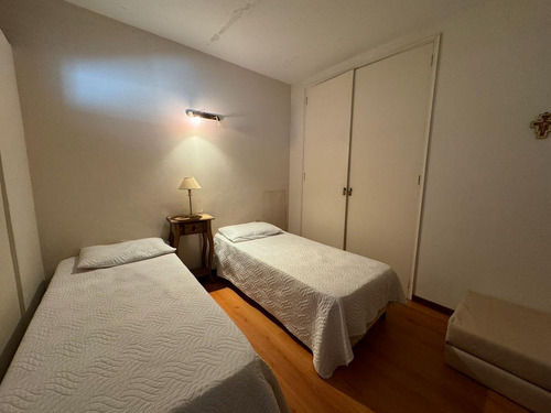 Apartamento 2 Dormitorios - Bahia Palace