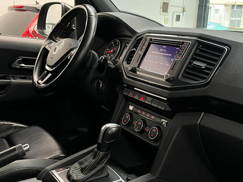 Volkswagen Amarok 3.0 Highline Extreme Cab. Dupla V6 4x4 Aut. 4p