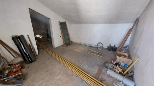 Chalet A La Venta En Castelar Norte