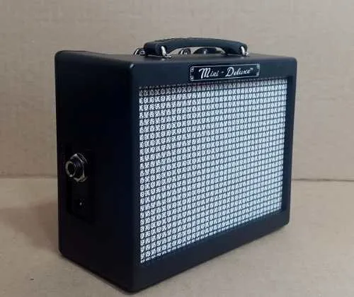 Mini-Amplificador de Guitarra Fender Mini Deluxe Reverb