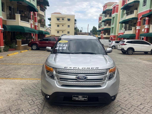 Ford Explorer Xlt Americana