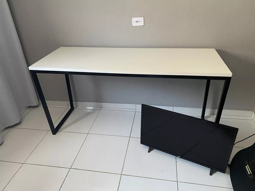 Tampão D/mesa Em Mdf 180x70 Branco Mdf 15mm Sem Suportes.