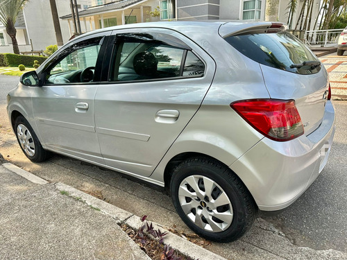 Chevrolet Onix 1.4 Lt 5p