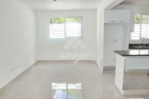 Imagen 4 de 13 de Casa De Venta En Los Molinos, Santiago.