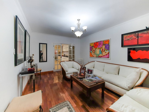 En Venta Casa 2 Dormitorios Con Pileta En Córdoba Capital