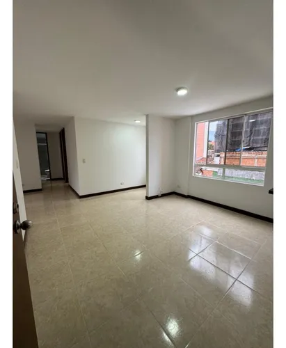 Apartamento Para La Venta En Laureles