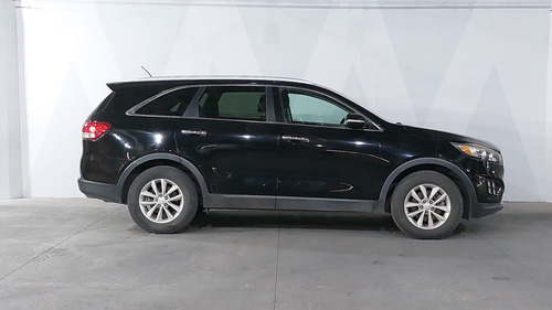 Kia Sorento 2.4 Lx At