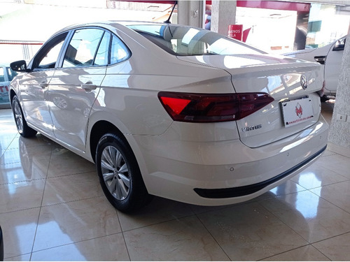 Imagem 4 de 8 de Volkswagen Virtus 1.6 Msi Total Flex Manual