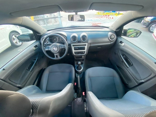 Imagem 5 de 8 de Volkswagen Voyage City 1.0 Ma