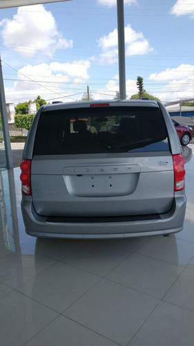 Imagen 3 de 11 de Dodge Grand Caravan 2019 3.6 Sxt At