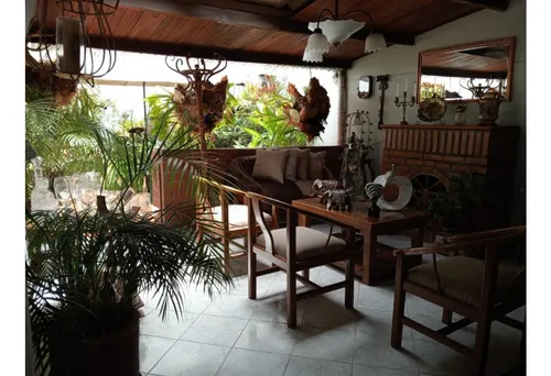 Casa Unifamiliar Para La Venta En Simón Bolívar