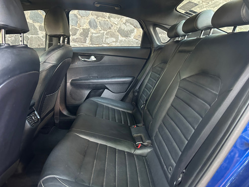 Kia Forte 2.0 Hb Gt Line At