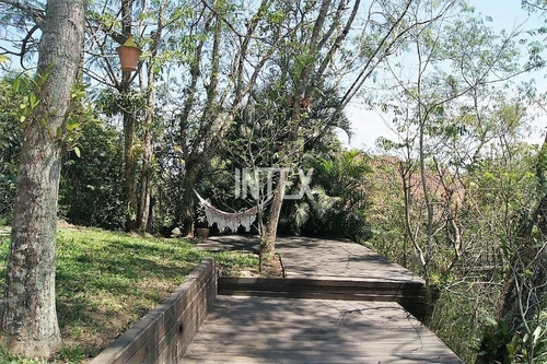 Imagem 4 de 30 de Casa Maravilhosa Dentro De Condominio De Lotes Grandes 1830m², Composto Por Casa Principal Com 3 Quartos (2 Suítes) E Anexo. - Ca00474 - 69414081