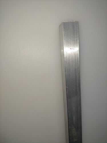 Barra Cuadrada Aluminio 3/4 PuLG X 60 Cm