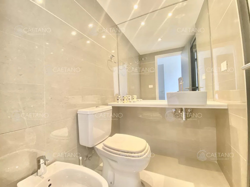 Apartamento De 2 Dormitorios - Punta Del Este