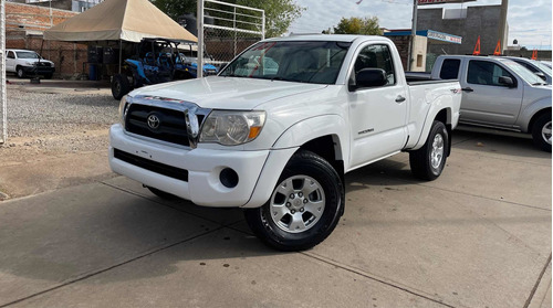 Toyota Tacoma Estandar 4 Cil. 4x4