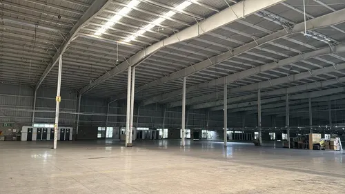 La Estrella Bodega 13.000m2