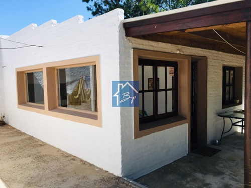 Casa En Venta, Jardines De Córdoba, Punta Del Este- Ref: 508