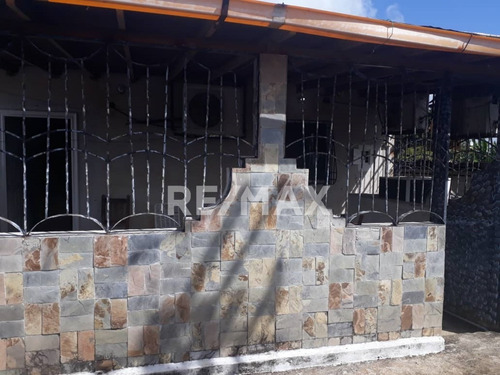 Imagen 20 de 20 de Se Vende Casa, Local Comercial Y Fondo De Comercio En El Sector La Manga, Calle Carvajal