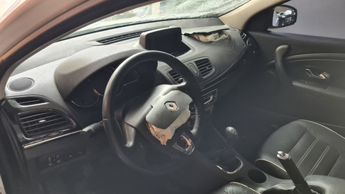 Imagen 8 de 9 de Renault Megane Iii Ph2 2.0 16v Privilege