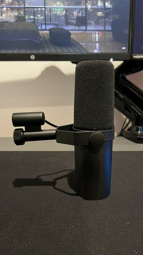 Imagen 2 de 2 de Shure Sm7b Cardioid Dynamic Vocal Microphone