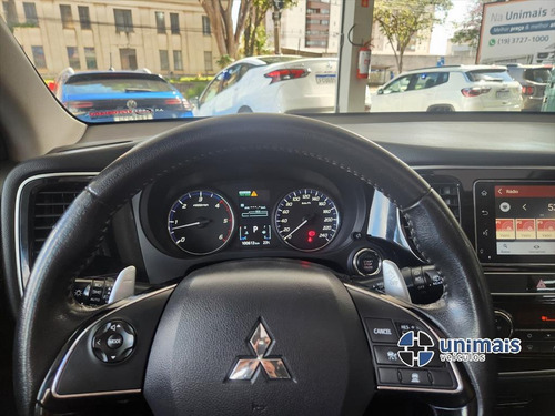 Mitsubishi Outlander 2.2 MIVEC DI-D DIESEL HPE-S AWD AUTOMÁTICO