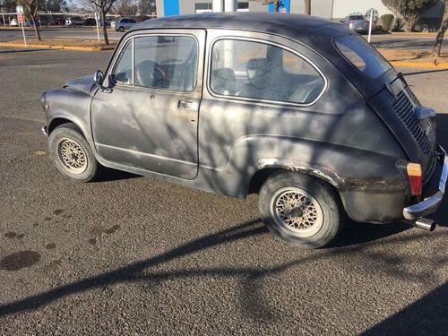 Imagen 14 de 18 de Fiat 600 R