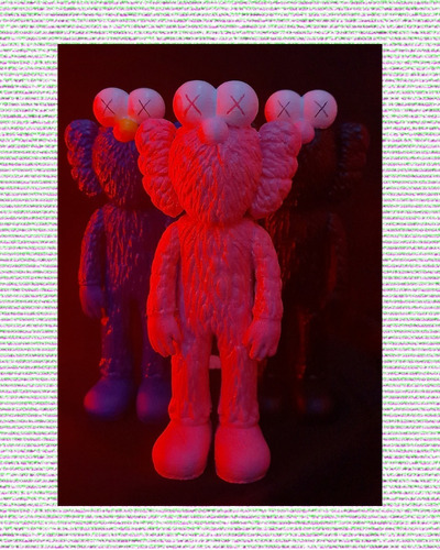 Kaws Bff Figura Coleccionable Artesanal Pequeña