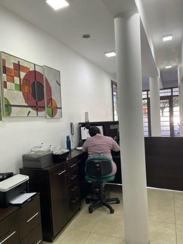 Local En Venta Comercial Macrocentro