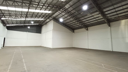 Barrio Industrial Consolidado. Inmediato A Av. Macul