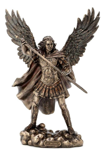Bela figura de São Miguel Arcanjo com espada de anjo da guarda publicada em cores