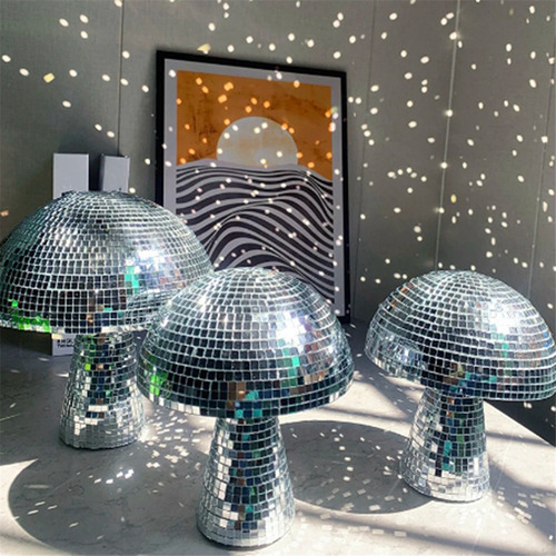 Decoração De Quarto Com Bola De Espelho De Discoteca Em Form