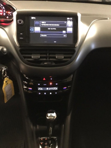 Peugeot 208 Griffe Automático