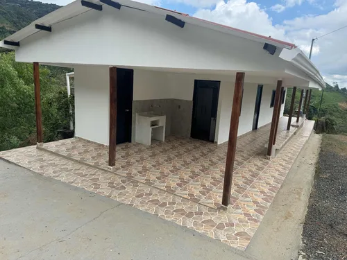 Hermosísima Finca Para Inversión