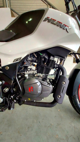 Imagen 9 de 21 de Hero Hunk 160r Fi 0km 2023 Apmotos 12s/interes Ns Fz Glh Tnt