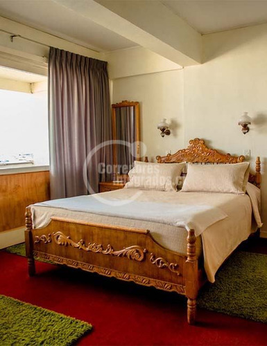 Casa En Venta De 14 Dorm. En Coquimbo