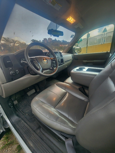 Imagen 13 de 17 de Chevrolet Silverado Lt Lt 4x4 14/15