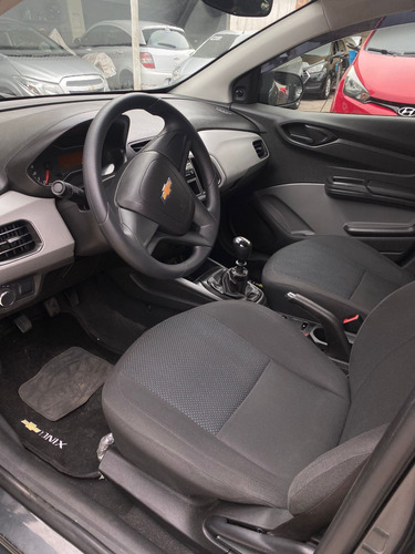 Chevrolet Onix 1.0 Joy 5p
