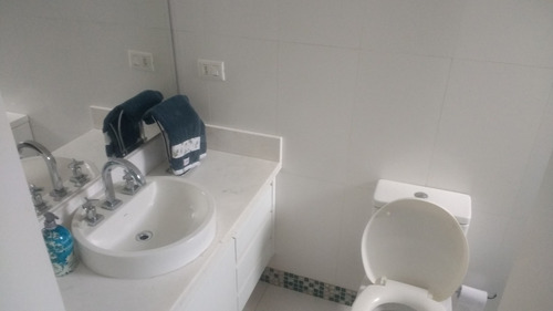 Imagem 13 de 15 de Alto Padrão Com 4 Quartos À Venda No Village De Lyon. - 821