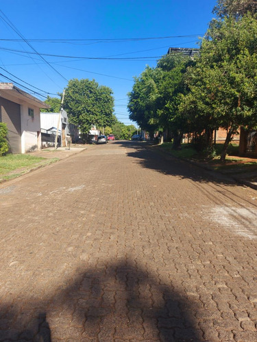 Casa En Venta De 1 Dorm Por Calle 122 A Pasos De La Terminal Onmibus - Posadas