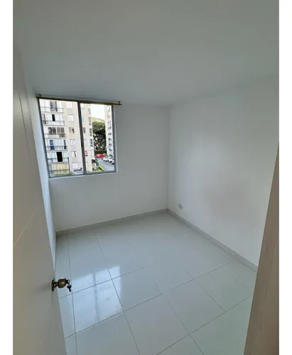 Venta Apartamento 60mts2, En Las Guabinas, Yumbo, 11237.