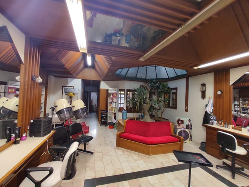 Alquiler De Local Mas Departamento