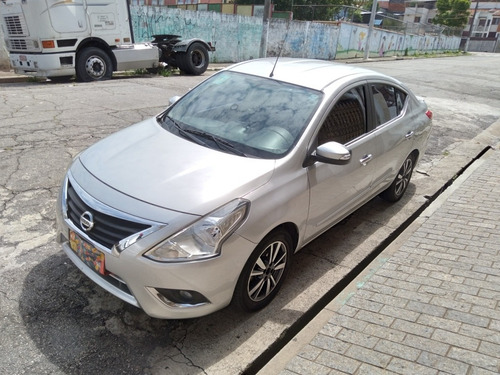 Nissan Versa 2018 1.6 16v Sl Unique Aut. 4p
