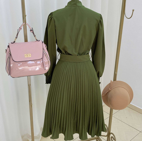 Imagem 9 de 9 de Vestido Midi Plissado Verde Musgo