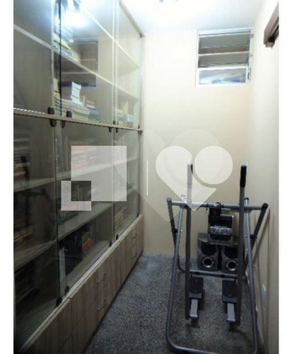 Apartamento 2 Dormitórios Reformado Na Cidade Baix - 28-im419417