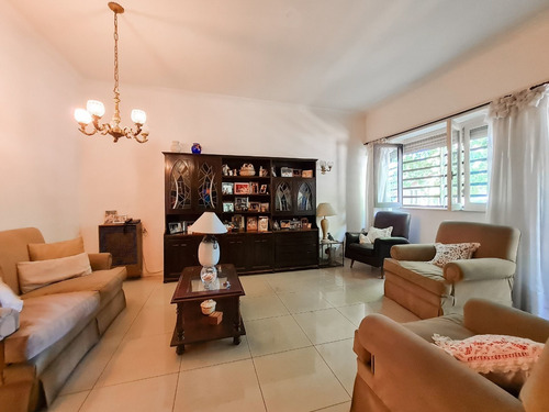 Imagen 9 de 30 de Casa En Venta De 2 Dormitorios En La Plata