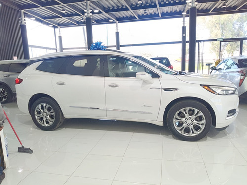 Buick Enclave Avenier