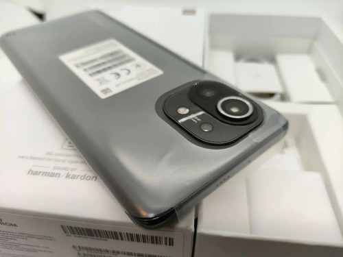 Imagen 2 de 4 de Xiaomi Mi 11 5g, 256gb, Versión Global Gris Medianoche